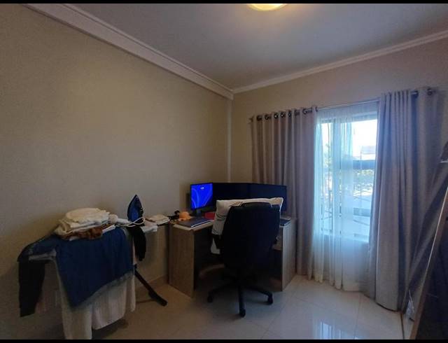 2 BEDROOM APARTMENT FOR SALE IN UMHLANGA RIDGE